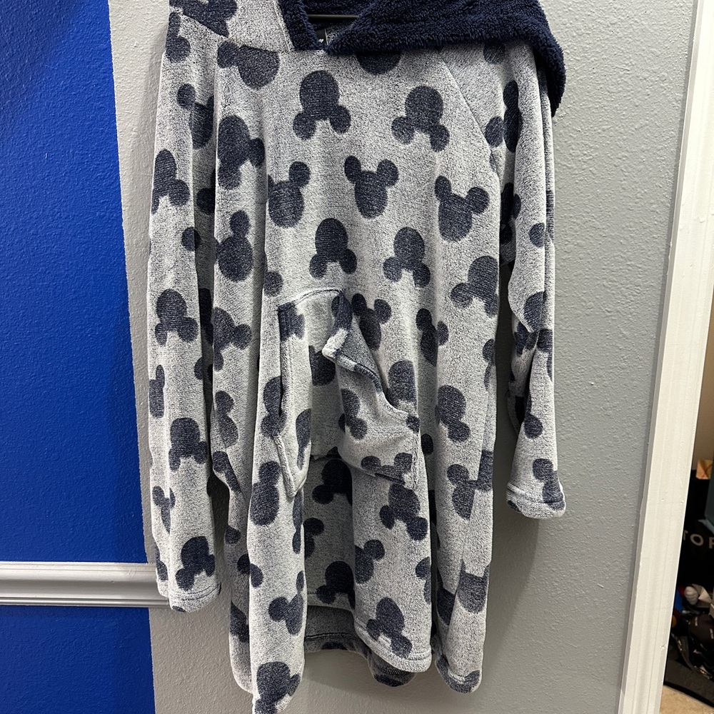 Disney Mickey Mouse Hooded Blanket
